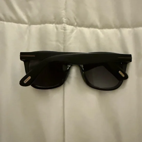 Tom Ford Black Sunglasses - Picture 9 of 11